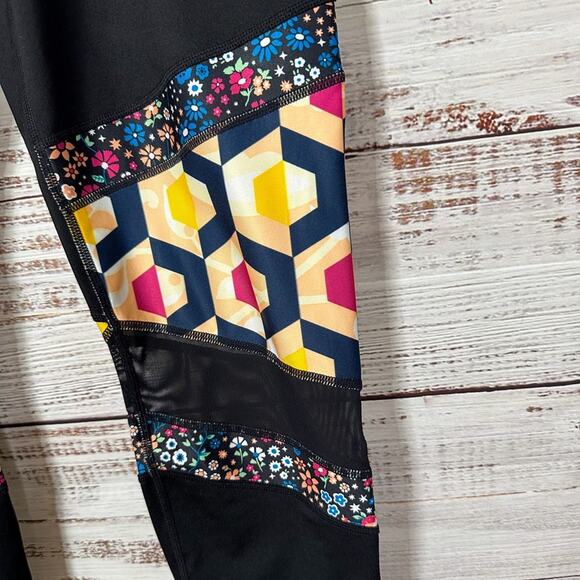 Joy Lab Women’s Black Geometric Floral Activewear Leggings, EUC, Size Large - Picture 4 of 10